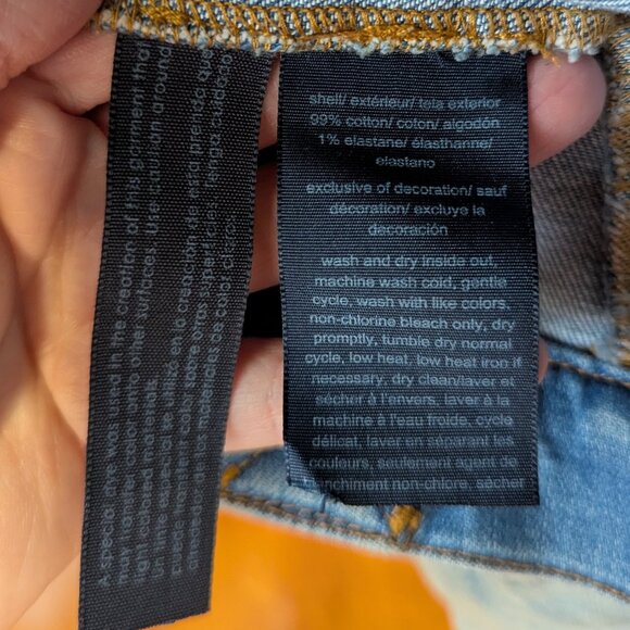 Tommy Hilfiger's Embroidered Jeans Jacket (XL) - Picture 11 of 11